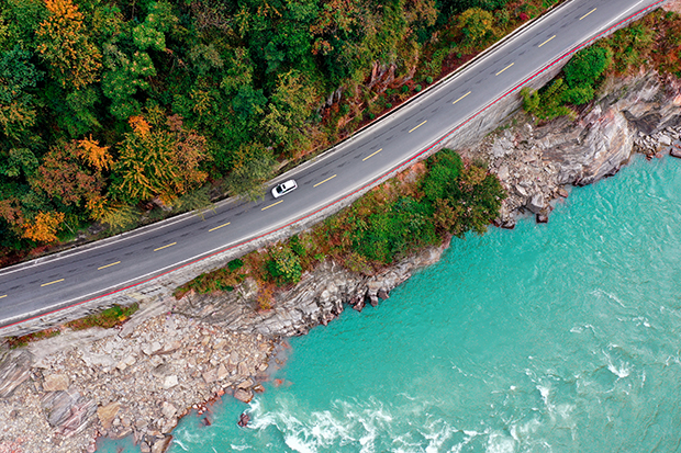 怒江美丽公路.jpg 怒江美丽公路.jpg